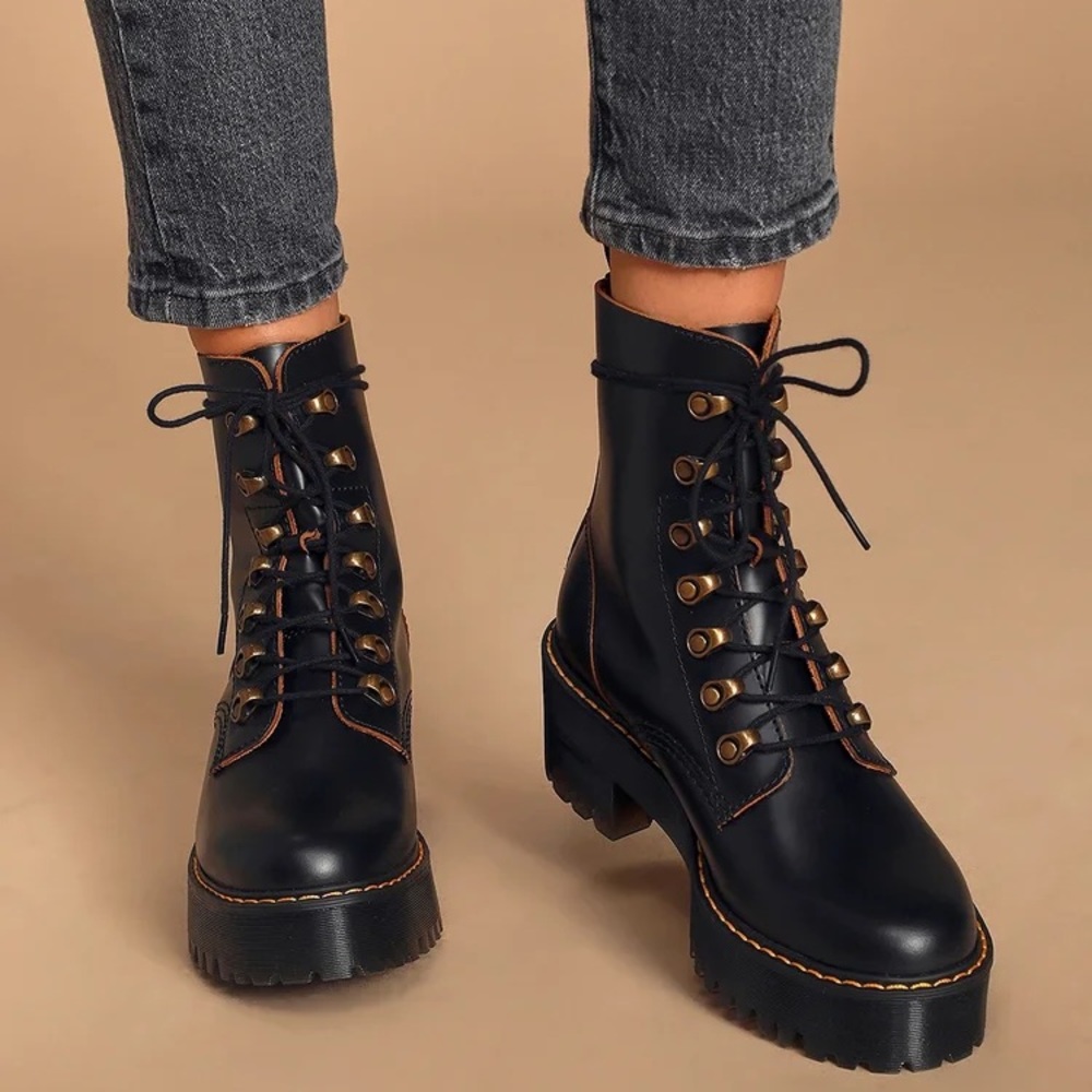 Dr. Martens Leona Heeled Boots EUC